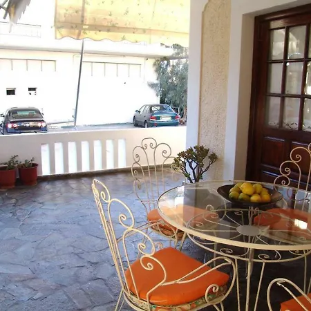 Artistica بيت للعطل